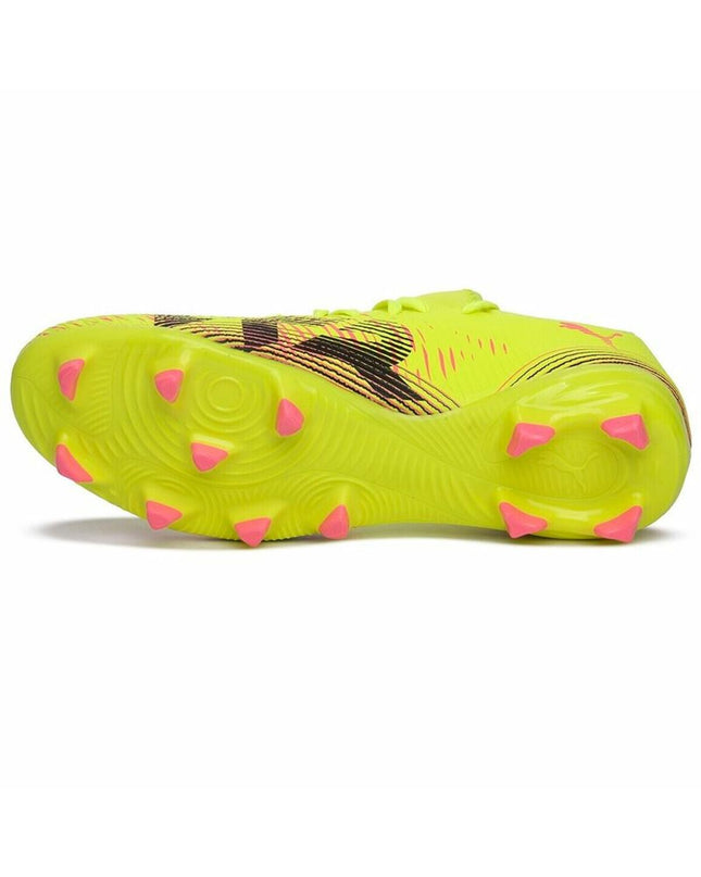 Adult Puma Future 8 Play FG/AG football boots for outdoor and indoor soccer, with black and blue design and Puma logo.
