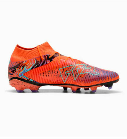 Adult Puma Future 8 Pro Creativity FG/AG soccer cleats for outdoor and indoor football, featuring a sleek design and firm ground sole.