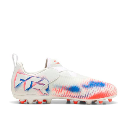 Puma Future 8 Match LL MG adult football shoes for outdoor soccer, featuring a sleek design and durable sole.
