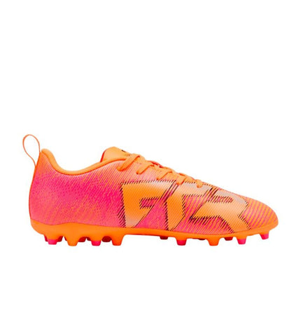Puma Future 8 Play Mg Heat Fire football shoes for kids, sport outdoor footwear with vibrant heat fire design and synthetic upper.