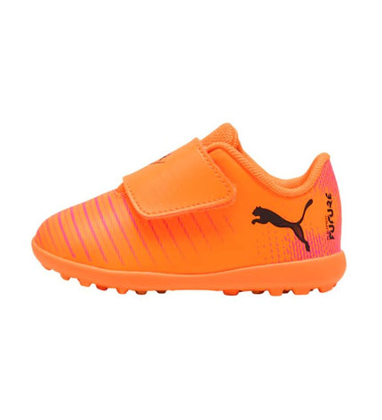 Puma Future 8 Play V Tt indoor football shoes with black and white design, featuring synthetic upper and rubber outsole for sport and outdoor use.