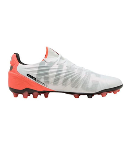 Adult Puma King Ultimate MG football shoes in white, designed for outdoor soccer with a lightweight, durable sport and outdoor style.