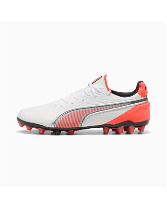 Puma King Ultimate MG adult football shoes in white for outdoor soccer, sports and outdoor footwear.