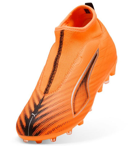 Puma Ultra 6 Match+ adult soccer cleats for outdoor football, featuring lightweight design and grip-ready stud configuration.