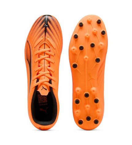 Puma Ultra 6 Play MG adult indoor soccer shoes with black and white design, suitable for sport and outdoor football.