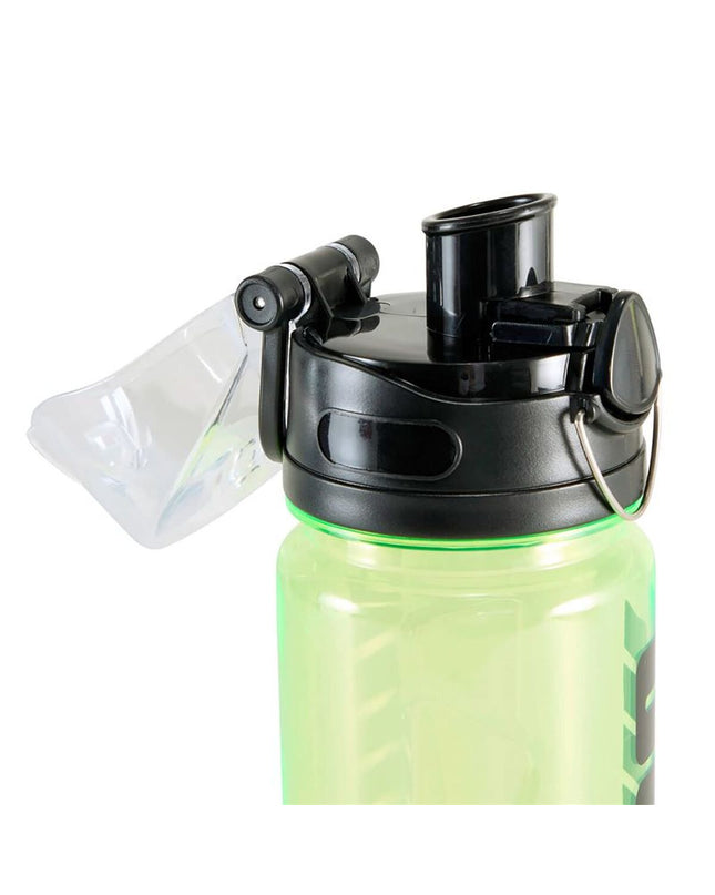 Puma Tr Sportstyle water bottle in light plastic with sports and outdoor design, suitable for cycling and outdoor activities.