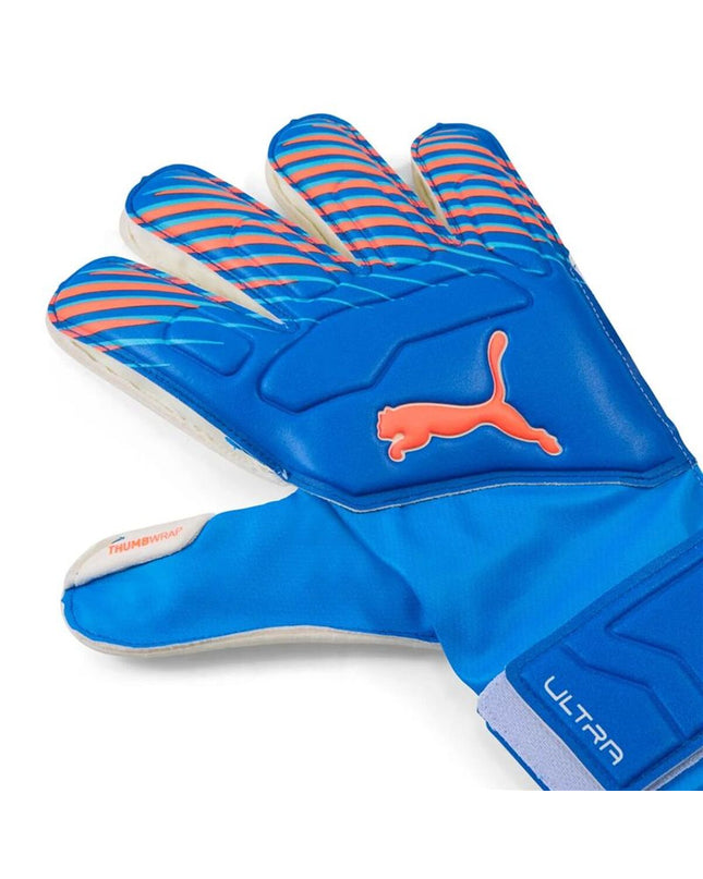 Puma Ultra Match Pro goalkeeper gloves in blue for adults, designed for soccer and outdoor sports.