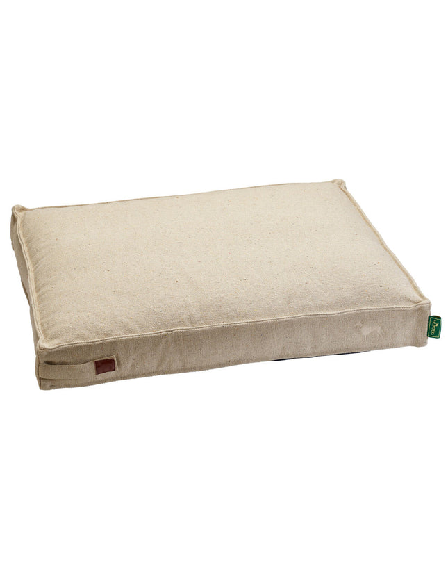 Hunter Belluno beige dog bed, 100x70 cm, featuring soft fabric and cushioned sides for comfortable pet rest.