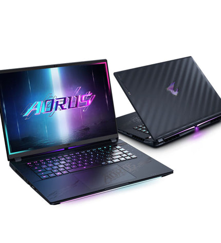 Gigabyte AORUS MASTER 16-inch gaming laptop with Intel Core i9, 32GB RAM, 1TB SSD, NVIDIA GeForce RTX 5090, QWERTY keyboard.