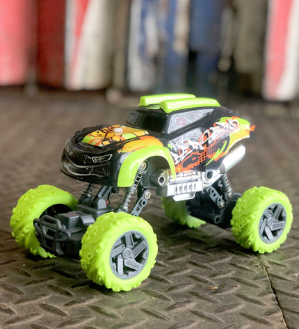 Remote control police car toy by Exost, 1:24 scale crawler 4x4 vehicle designed for playful outdoor adventures.