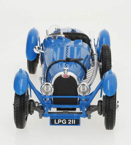 Bburago GT Bugatti Type 59 1:18 scale toy car, detailed miniature model with realistic design and vibrant colors.