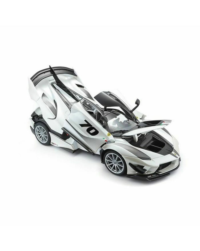 Bburago Ferrari FXX K-EVO #70 1:18 scale diecast toy car, detailed red Ferrari model for collectors and play.