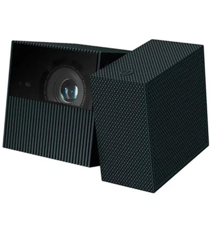 TCL Projector P30D8F-2AOFEU11 displaying a bright FHD 1920x1080 image, 800 lumens, for home cinema and entertainment.