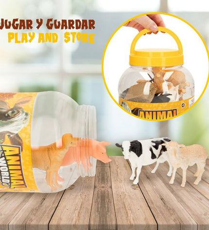 Set of six Colorbaby plastic farm animal figures, colorful animal toys from Dierenfiguren Colorbaby, 13x8x3 cm each.