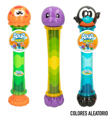 Colorbaby Waterwerper set with 12 animal-themed water guns, ideal for outdoor play and water games.