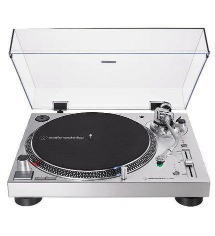 Audio-Technica Iberia AT-LP120XUSBSV turntable in silver with tonearm and control knobs, part of high-fidelity audio equipment.