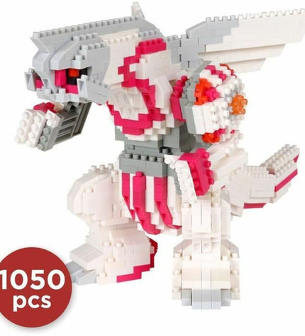 Bandai actiefiguur from speelgoed en games collection, detailed poseable toy resembling a popular character.