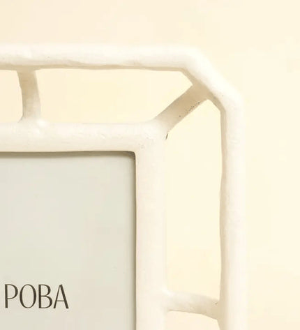 Modern Mesh 5x7 Photo Frame – Stylish Desk & Shelf Décor