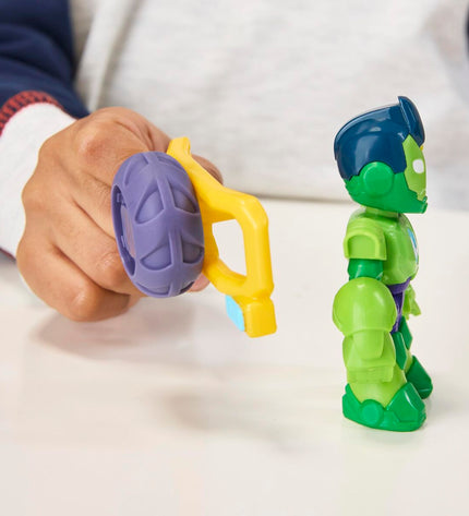 Hasbro action figure from the Speelgoed en games collection showing detailed character design and colorful accessories.