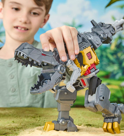 Hasbro action figure from the Speelgoed en games collection, detailed toy with articulated limbs, suitable for play and display.