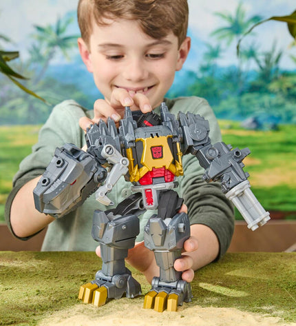 Hasbro actiefiguur from speelgoed en games collection, detailed figure with vibrant costume and accessories, close-up shot.