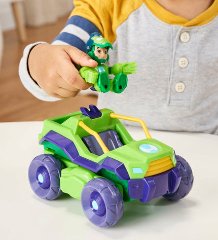 Hasbro action figure toy from the Speelgoed en games collection, detailed poseable figure for play and display.