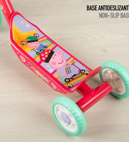 Peppa Pig rubber pedal for outdoor sports and urban mobility, made of metal and plastic, suitable for children's scooters.