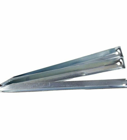 Regatta Staak Regatta V Pegs, 9-inch camping and outdoor tent pegs with five parts, ideal for camping and hiking.