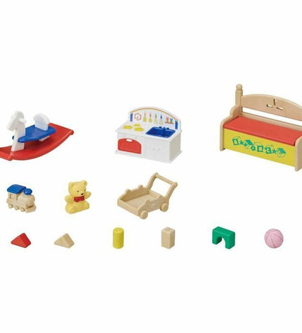 Sylvanian Families 5709 rabbit action figure, detailed plush toy from the playset, suitable for children’s toy and game collection