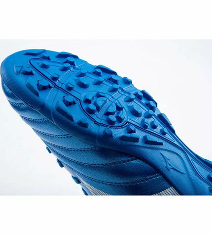 Mizuno Monarcida Neo III Select adult football shoes in black and white for outdoor soccer, sport and outdoor footwear