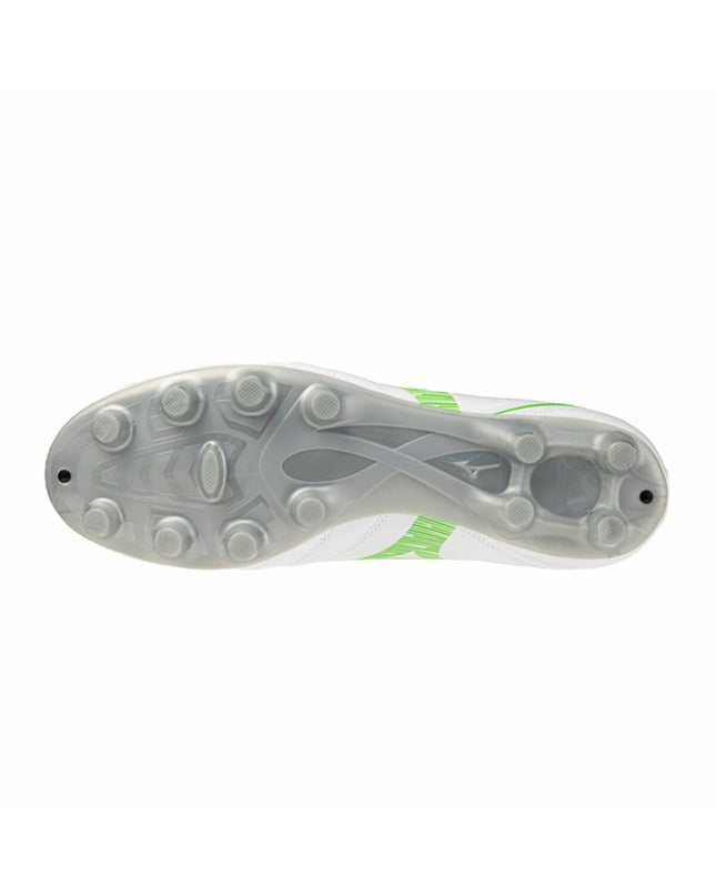 Mizuno Monarcida Neo III Select adult football boots in lime green, sport outdoor soccer shoes with synthetic upper and rubber sole.