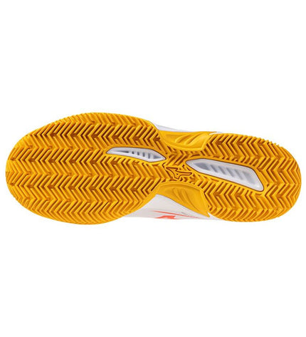 Mizuno Break Shot 5 CC adult tennis paddleschoenen, white sport footwear for outdoor tennis, side view showing design details.