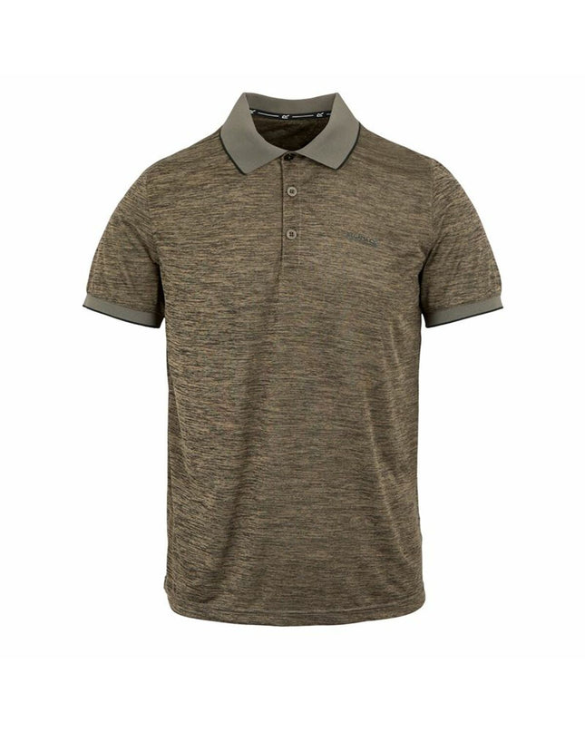 Regatta men's short-sleeve polo shirt for sports and outdoor activities, featuring a comfortable fit and casual style.