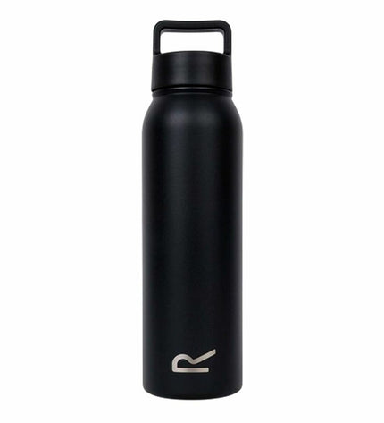 Black Regatta water bottle RCE555-800, 600 ml, suitable for outdoor activities, camping, and hiking, shown with a close-up view.