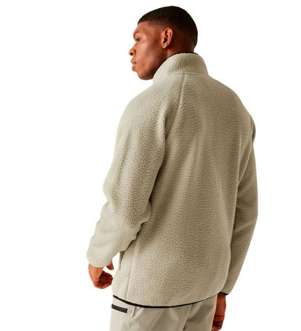 Dare 2b Camber fleece lining for men, shown in a close-up of the soft, warm white fleece fabric suitable for outdoor and camping activities.