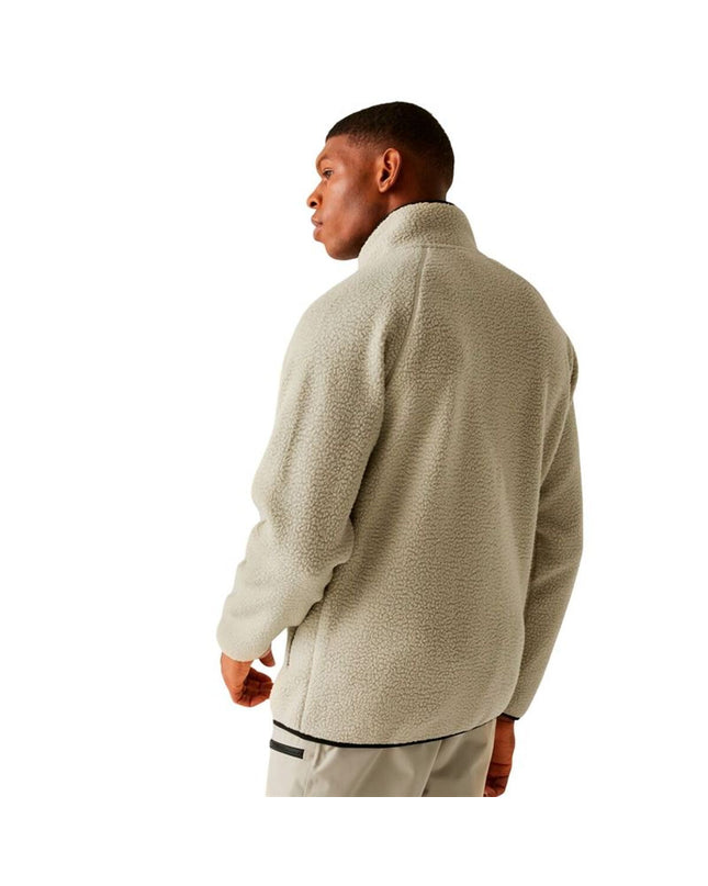 Dare 2b Camber fleece lining for men, shown in a close-up of the soft, warm white fleece fabric suitable for outdoor and camping activities.
