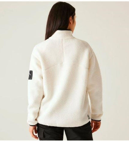 Dare 2b Slide Out fleece lining in gray, designed for outdoor camping and hiking, showing soft fleece fabric interior.