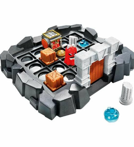 Lúdilo Bordspel Lúdilo, colorful board game with cards and pieces for family fun, part of speelgoed en games collection.
