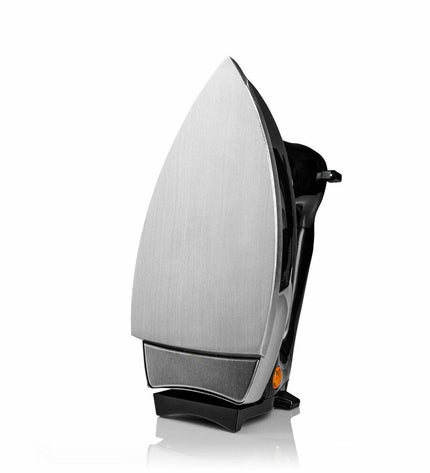 Haeger DI-120.001B 1200W steam iron with water tank and temperature controls, suitable for home ironing tasks.