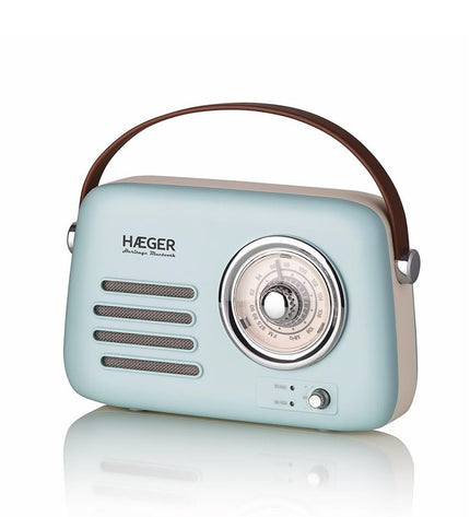 Haeger Radio RB-BLU.002A in sleek blue finish, electronic audio and hi-fi equipment, close-up of front panel and controls