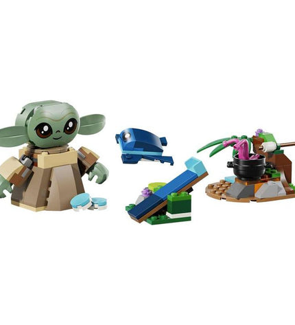 Lego Star Wars Bouwspel 75443 with detailed spaceship and mini-figures from the Lego Star Wars toy collection.