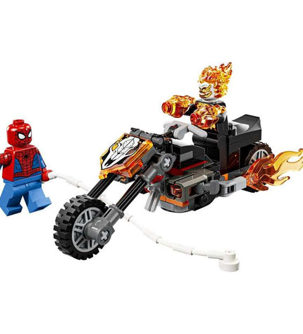 Lego Bouwspel 76335 speelgoed set featuring colorful building blocks and accessories for creative play.