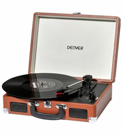 Denver Electronics platenspeler BEL5706751027680 in bruin, vintage-style audio turntable with tonearm and control knobs.