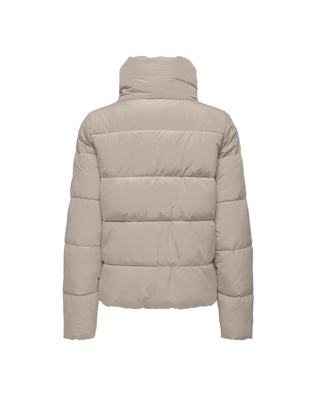 Dames sportjack by Only for outdoor activities, featuring lightweight design, suitable for camping and hiking.