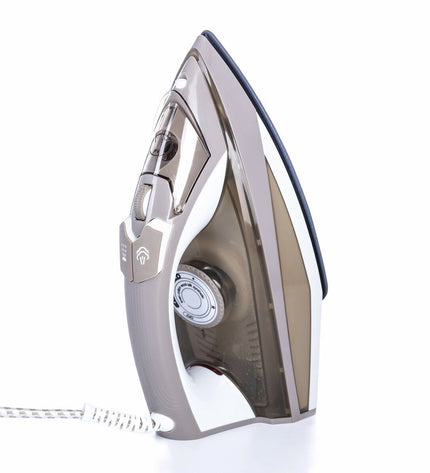 Camry CR 5018 steam iron with 3000W power, shown with water tank and steam controls for home ironing.