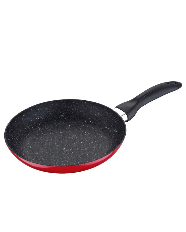 San Ignacio Rood aluminium pannenset for cooking and household use, featuring multiple pots and pans with red handles.