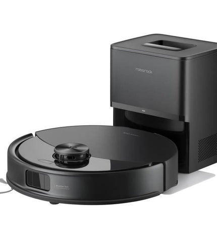 Roborock robot stofzuiger schoonmaakt vloeren in huis, compact design with sensors for efficient cleaning.