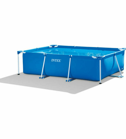 Intex removable pool with 220x150x60 cm dimensions and 1662L capacity, suitable for garden swimming and relaxation.