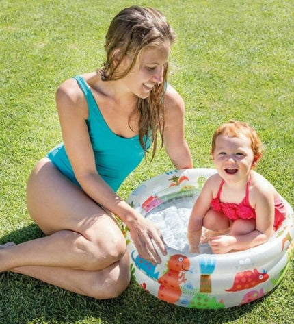Colorful Intex inflatable animal pool float, made of PVC, 61 x 22 cm, designed for outdoor play and swimming fun.
