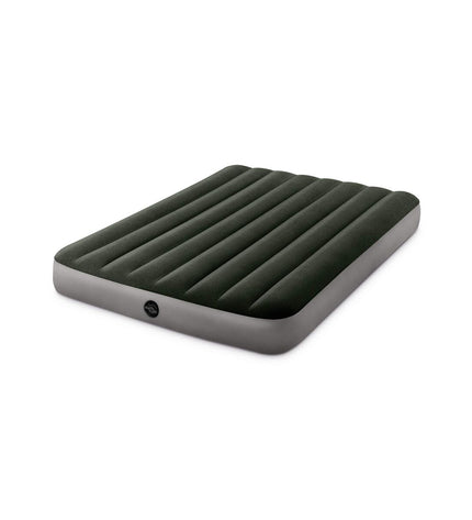Intex luchtmatras voor kamperen en outdoor, 137 x 25 x 191 cm, comfortabele inflatable mat in outdoor setting
